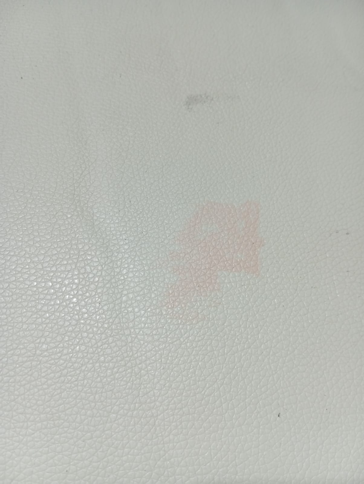 Массажный стол Delux Бежевый УЦЕНКА №113