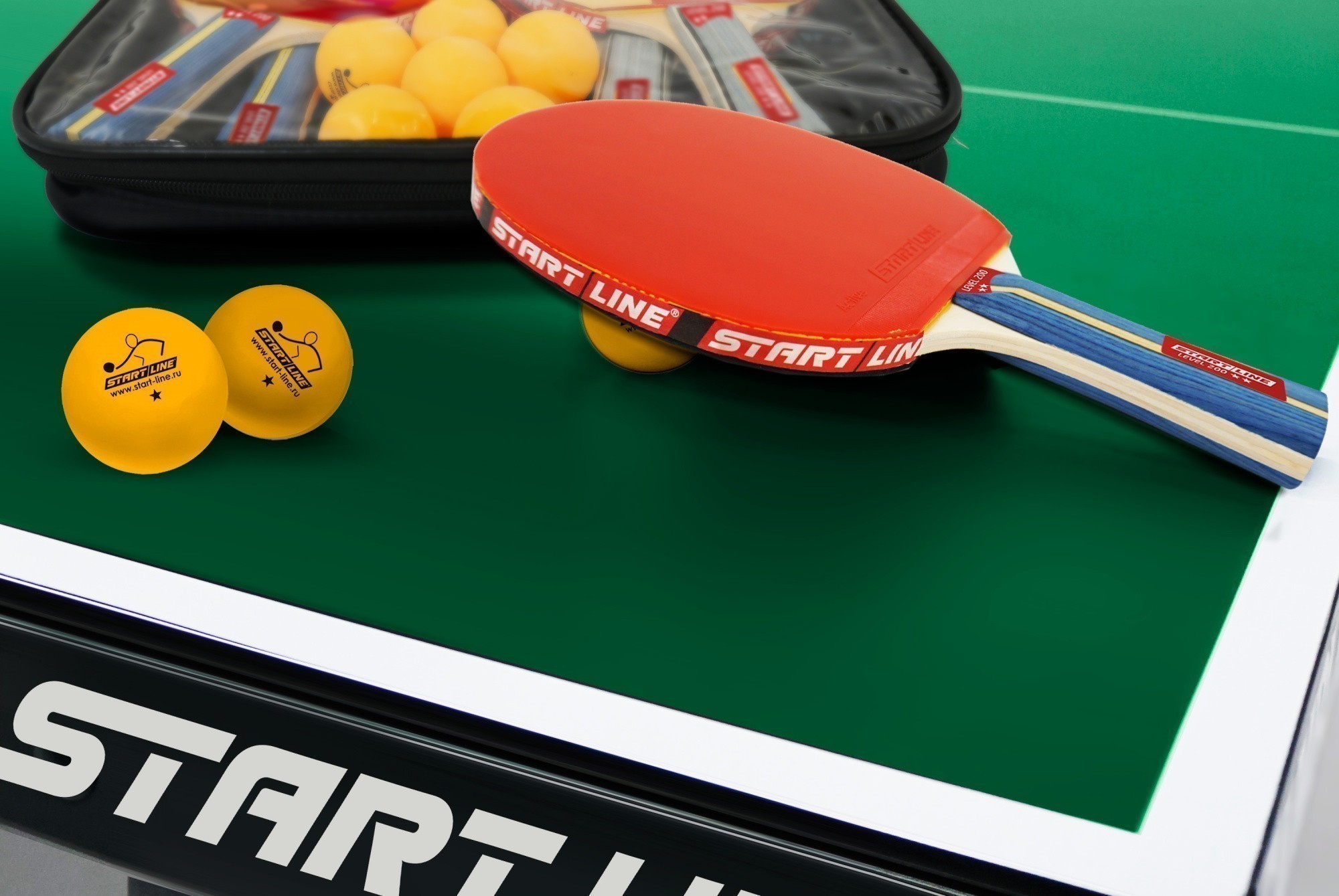 Набор 4 р-ки Level 200, 6 мячей Club Select 61-453-1