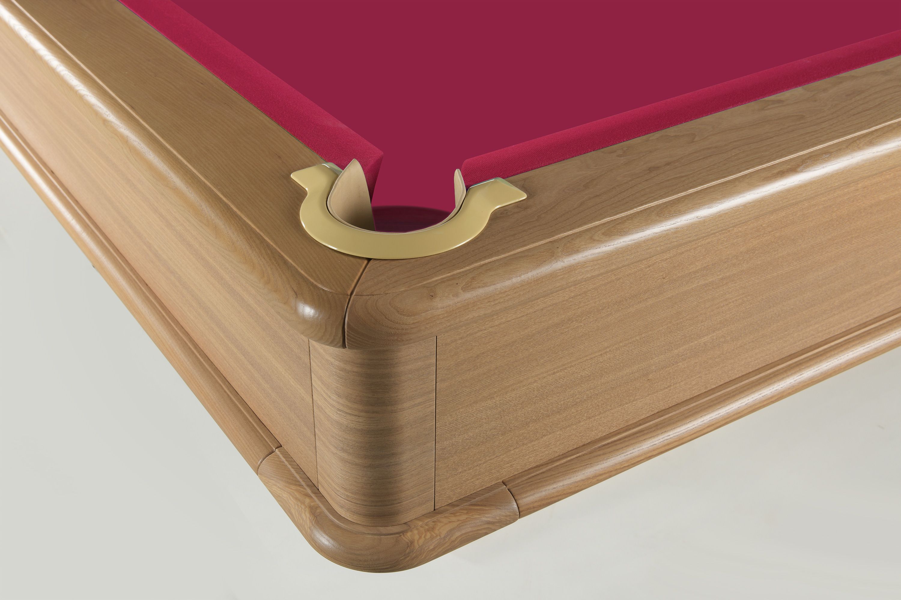 Бильярдный стол High-style Lux — Эксклюзивная серия