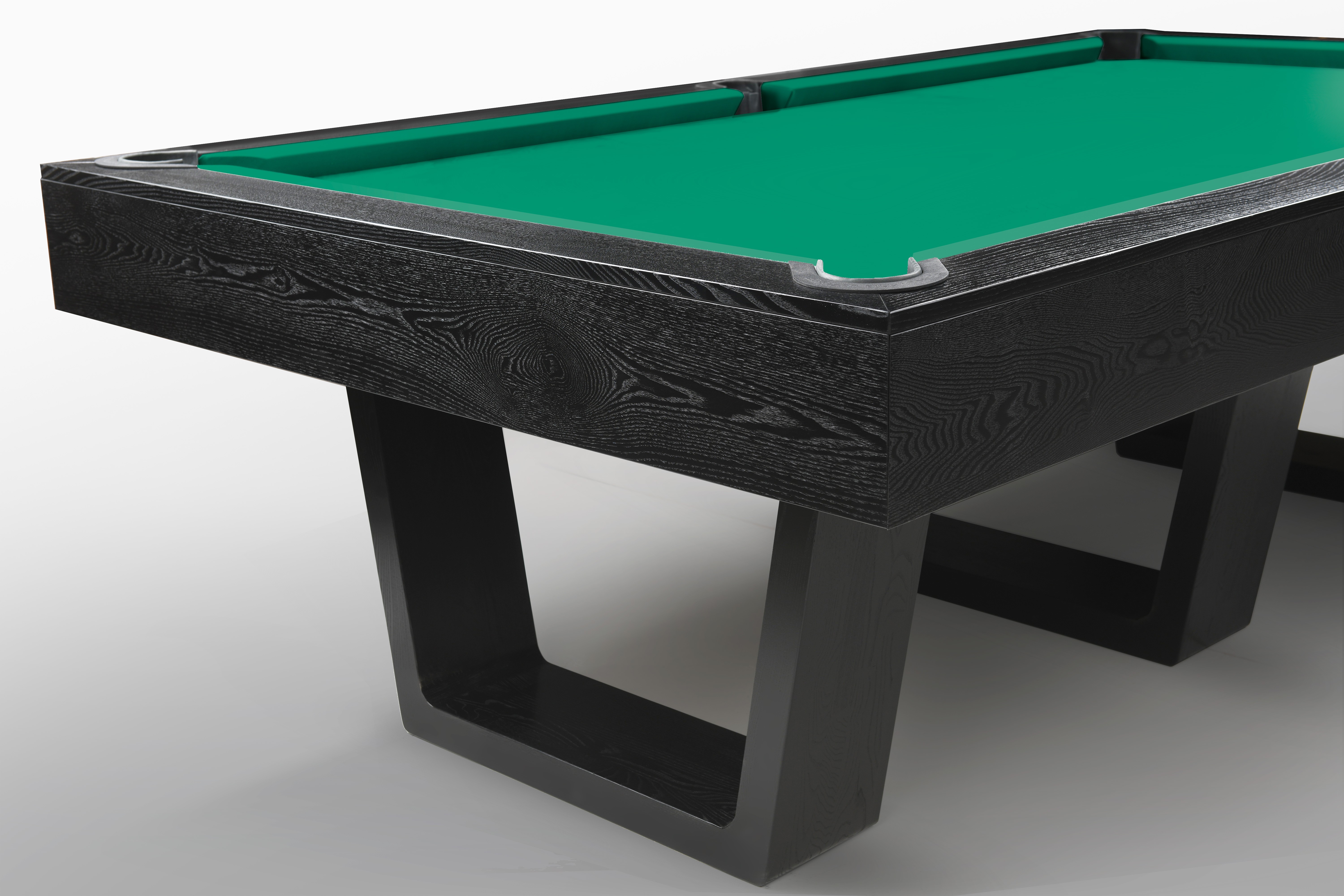 Бильярдный стол Nova — Эксклюзивная серия