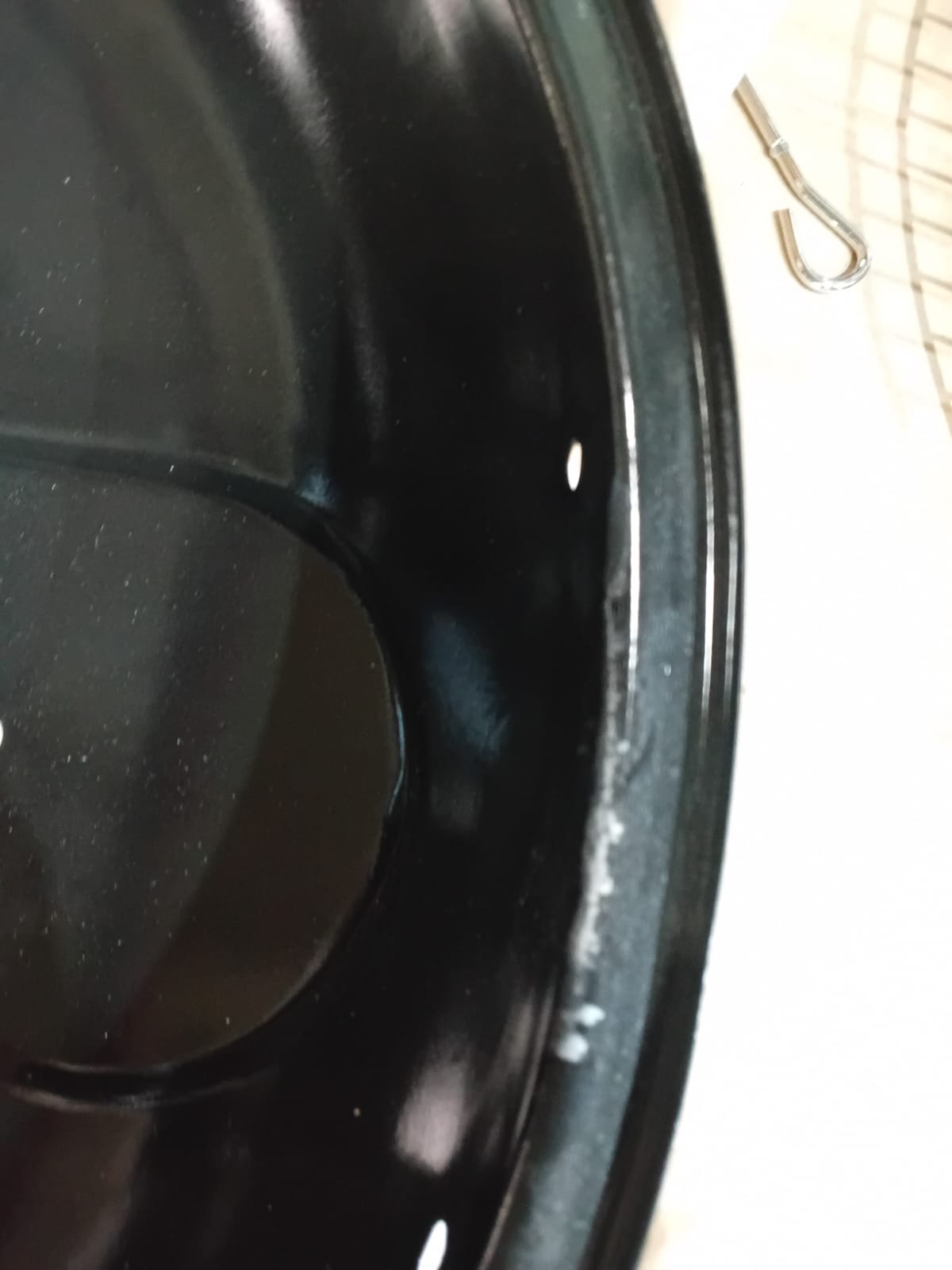 Круглый угольный гриль 22 дюйма (57 см) BISON УЦЕНКА №110