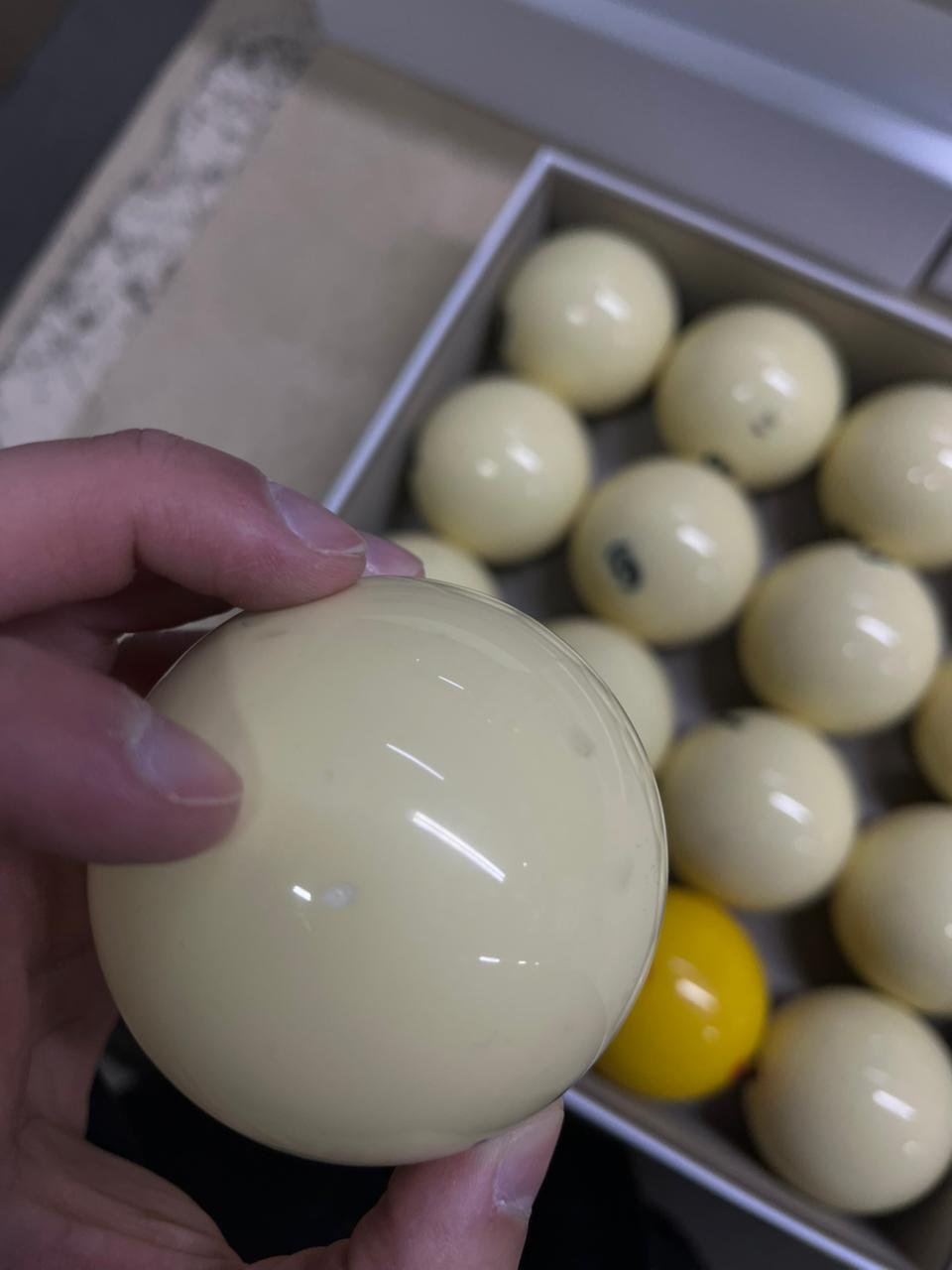 Шары Concept-Balls RP 67 мм Желтый биток с точками УЦЕНКА