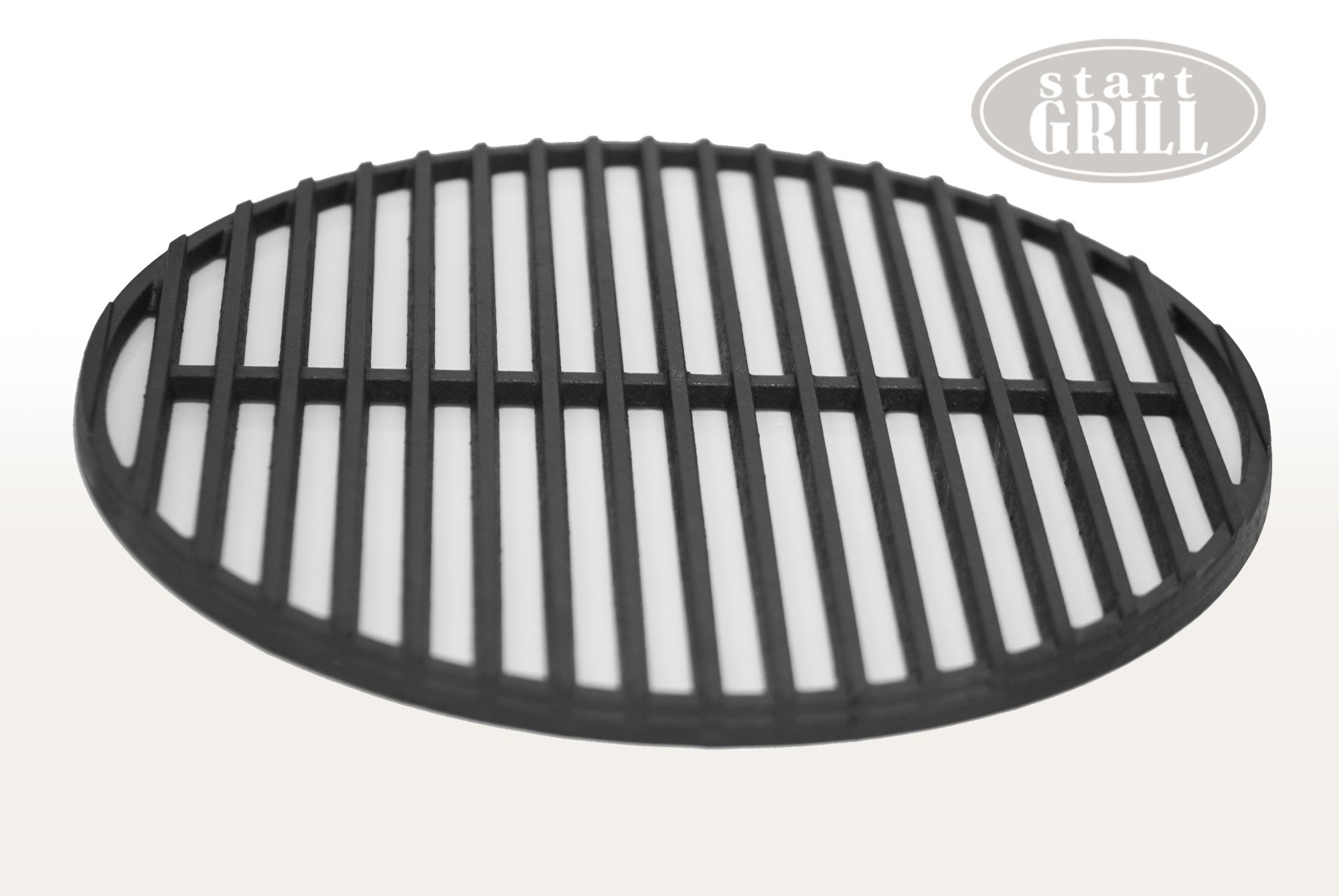 Чугунная решетка, диаметр 320 мм