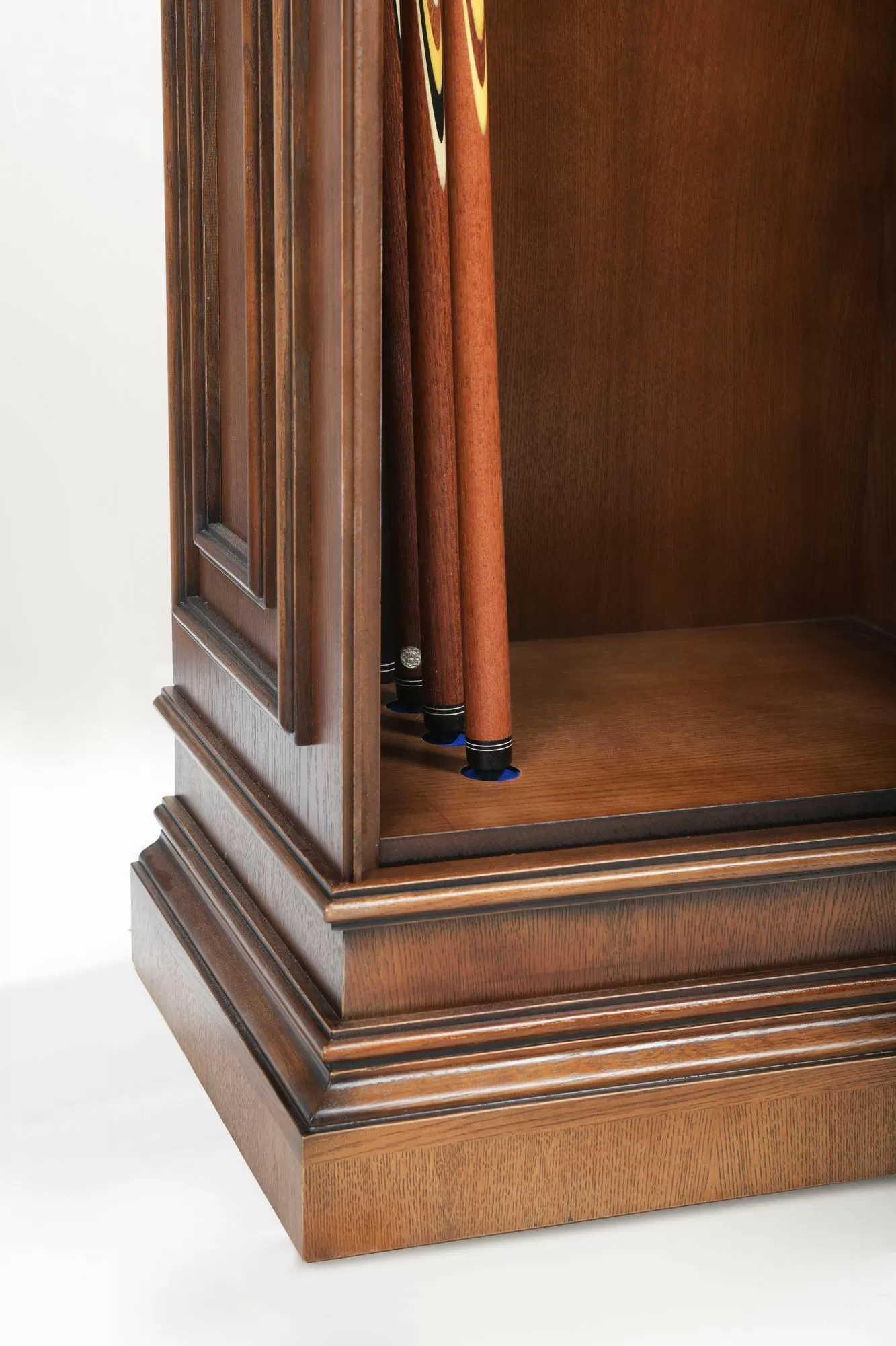 Киевница "Гроссмейстер" шпон ясеня, МДФ