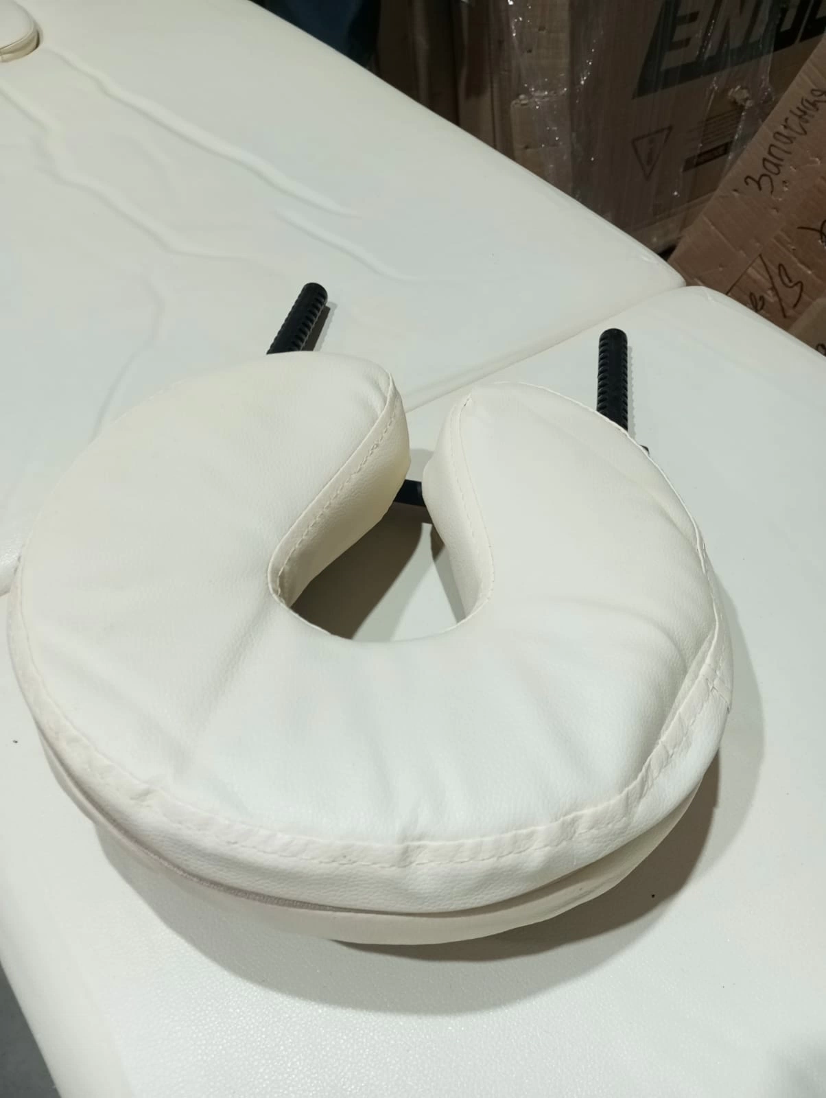 Массажный стол Delux Бежевый УЦЕНКА №113 4