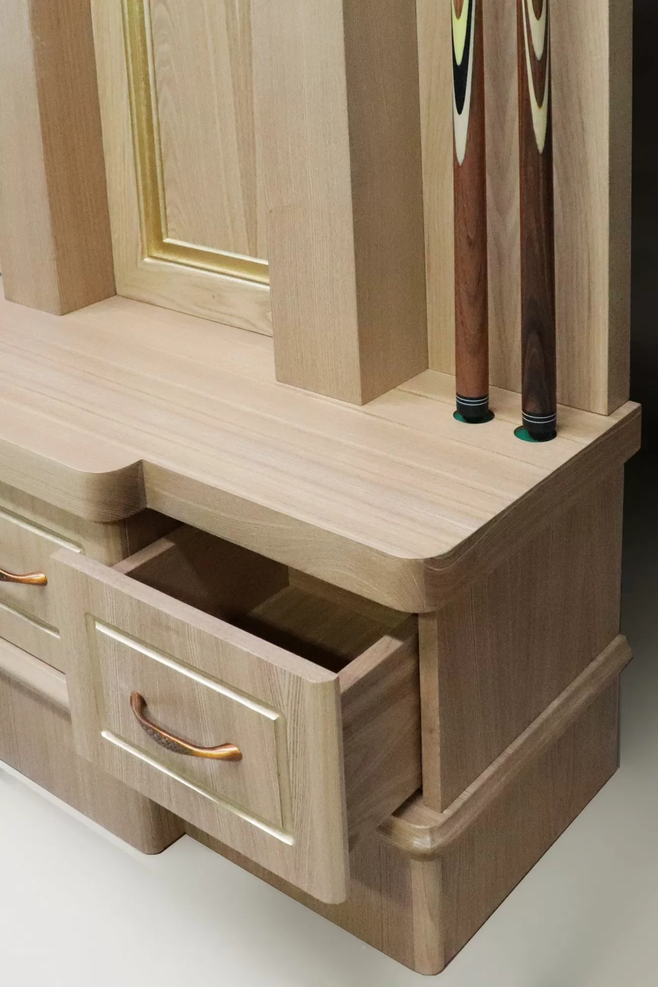 Киевница "High-style Lux" ясень мдф шпон