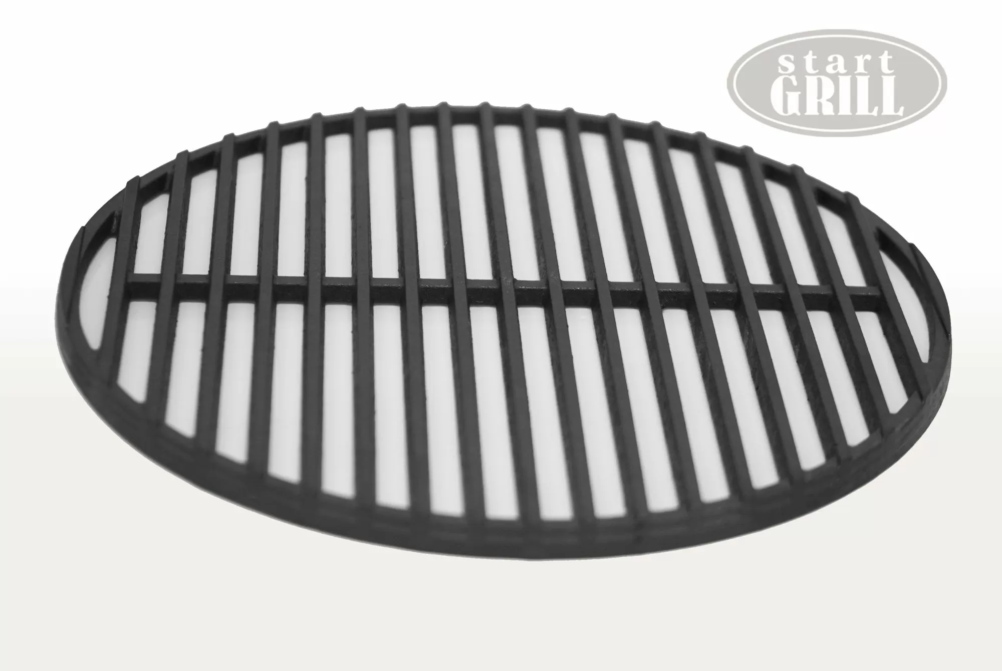 Чугунная решетка, диаметр 320 мм